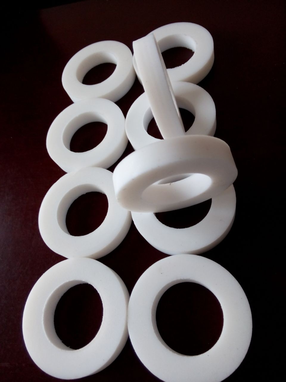 簡單介紹聚四氟乙烯墊圈等密封件——無錫市祥健四氟制品有限公司